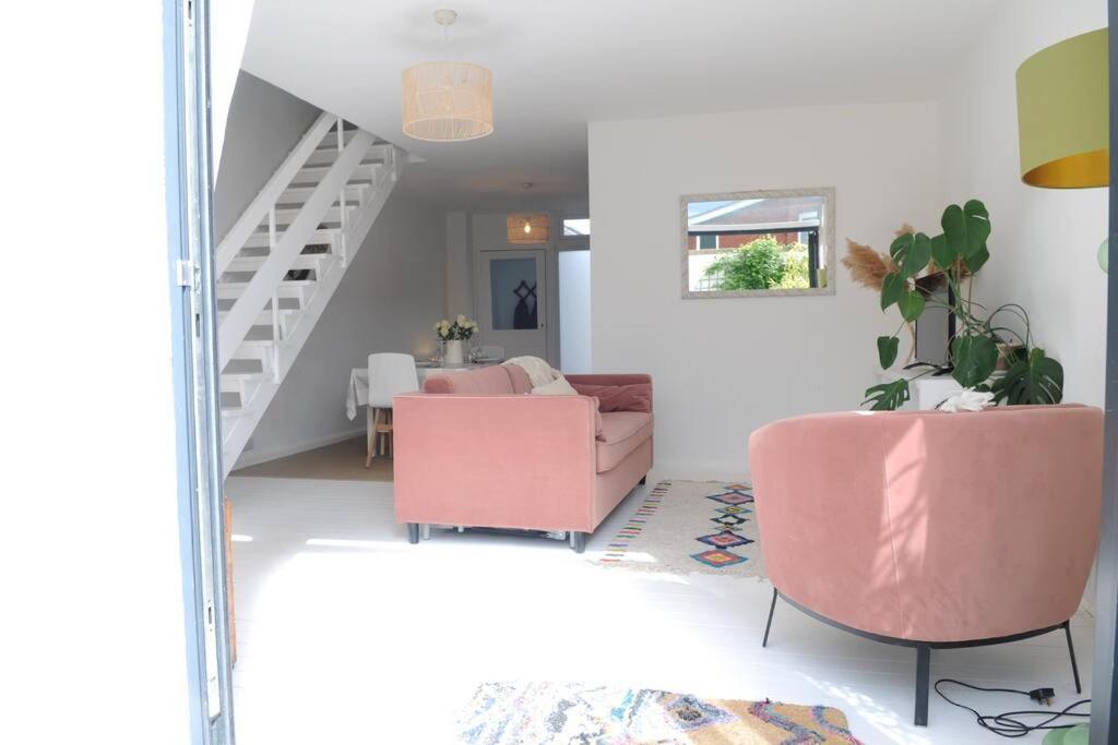 Light Filled Mid- Century 3 Bed Cottage In Dulwich Londres Extérieur photo